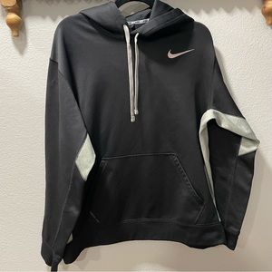 Nike Therma-Fit Hooded Sweatshirt